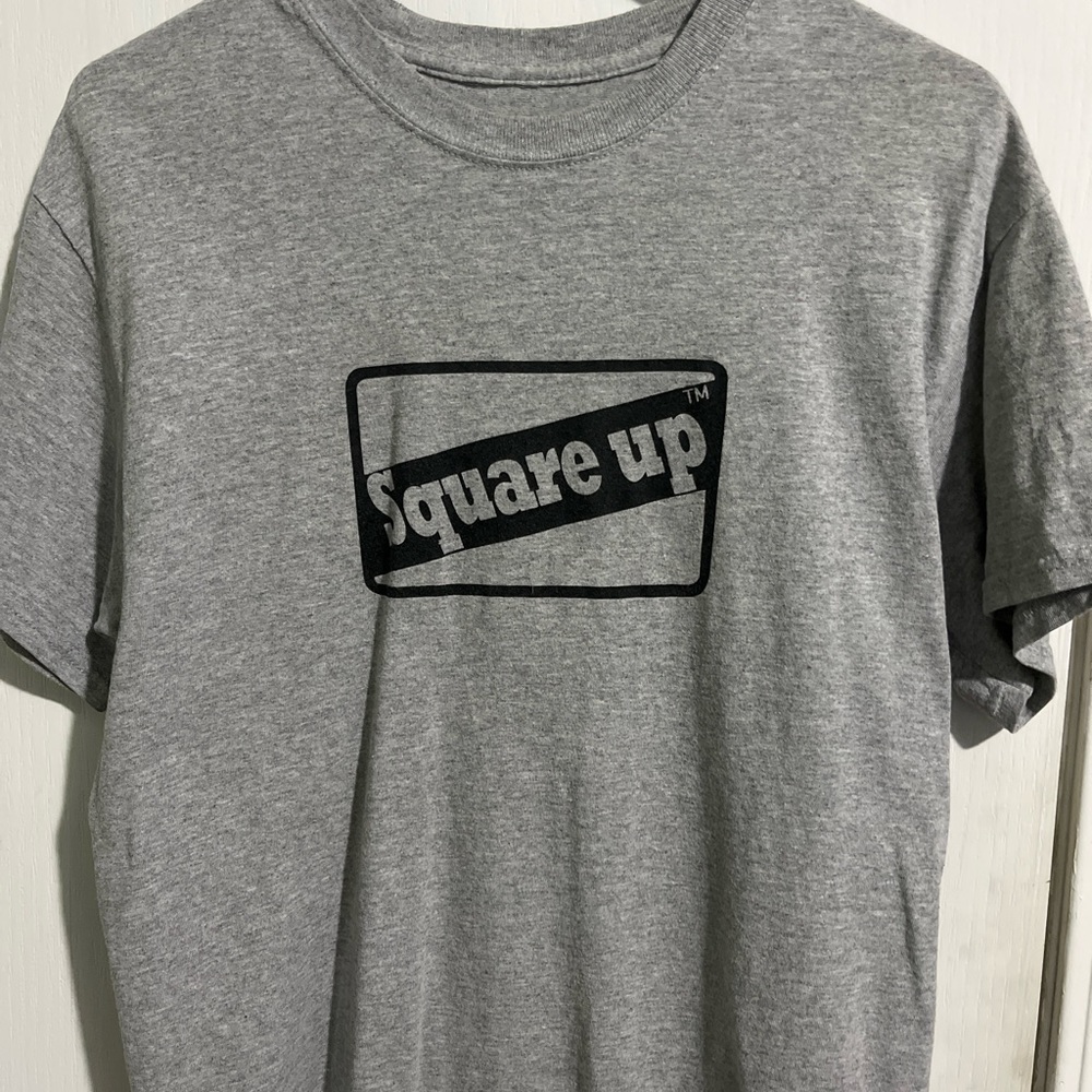 Square up skateboards tee